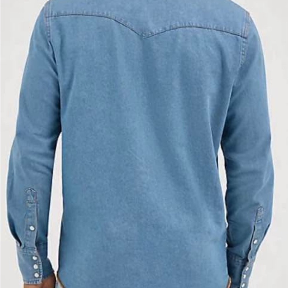 ⭐️NEW WRANGLER COWBOY CUT® LONG SLEEVE WESTERN DENIM SNAP WORK SHIRT- LARGE TALL - Picture 3 of 10